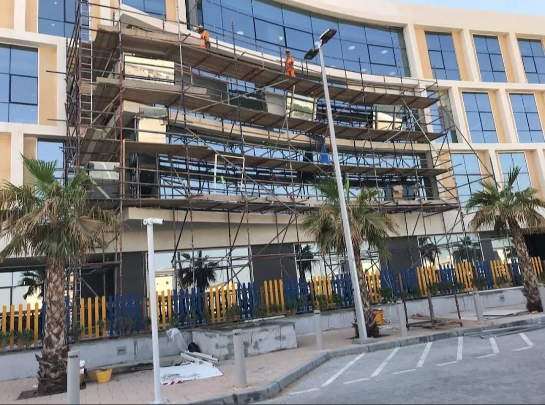 curtain-wall-aluminum-glass-facade-double-glazed-saudi